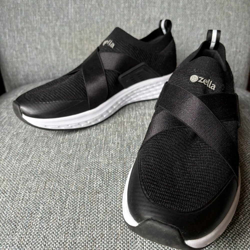 EUC Zella Lifestyle Slip on Sneaker Black Women's US 9